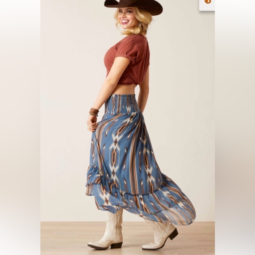 Ariat Chimayo Collection Skirt -M